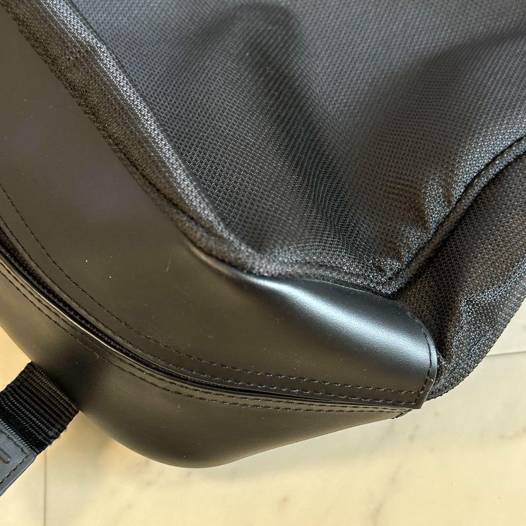 【極美品】 TUMI ショルダーバッグ メッセンジャー 肩掛け レザー ナイロン
