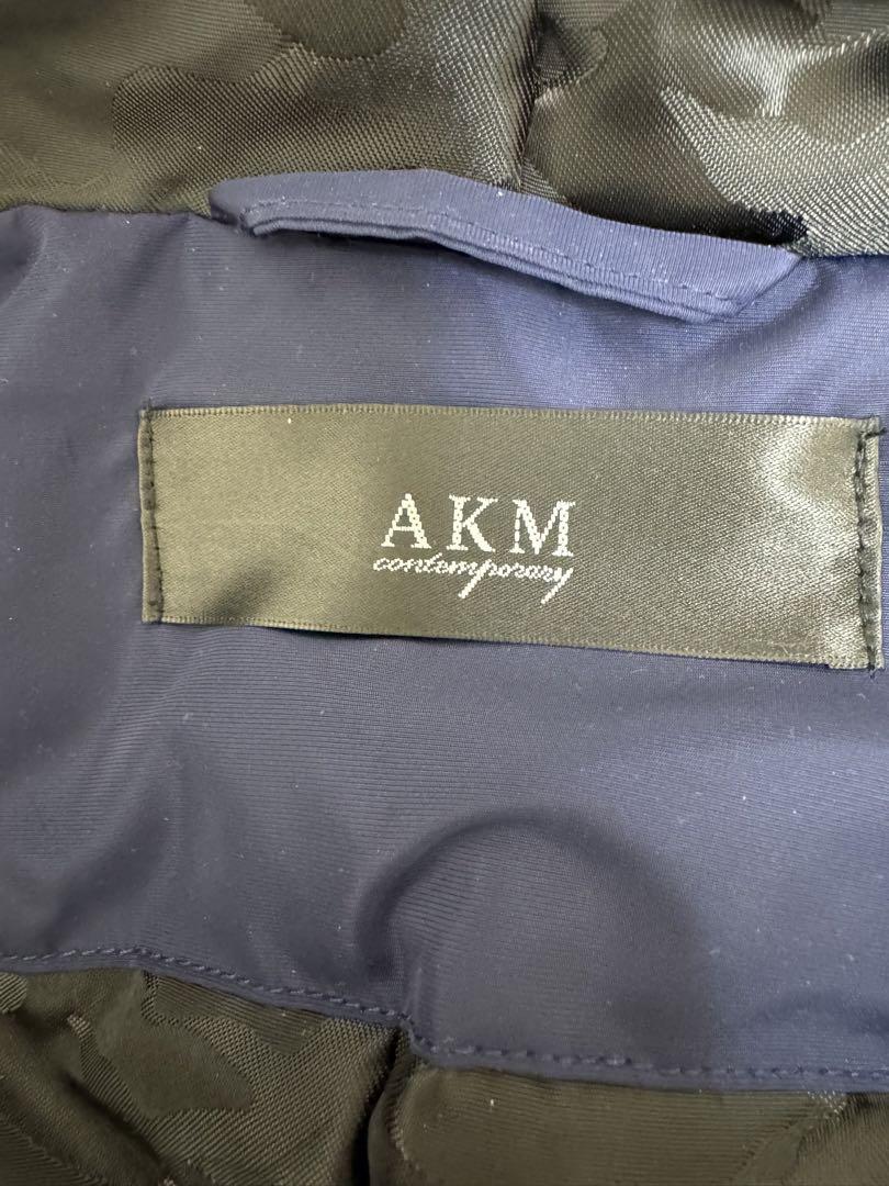 新品未使用 AKM コンテンポラリー ダウンジャケット　フード ネイビー M