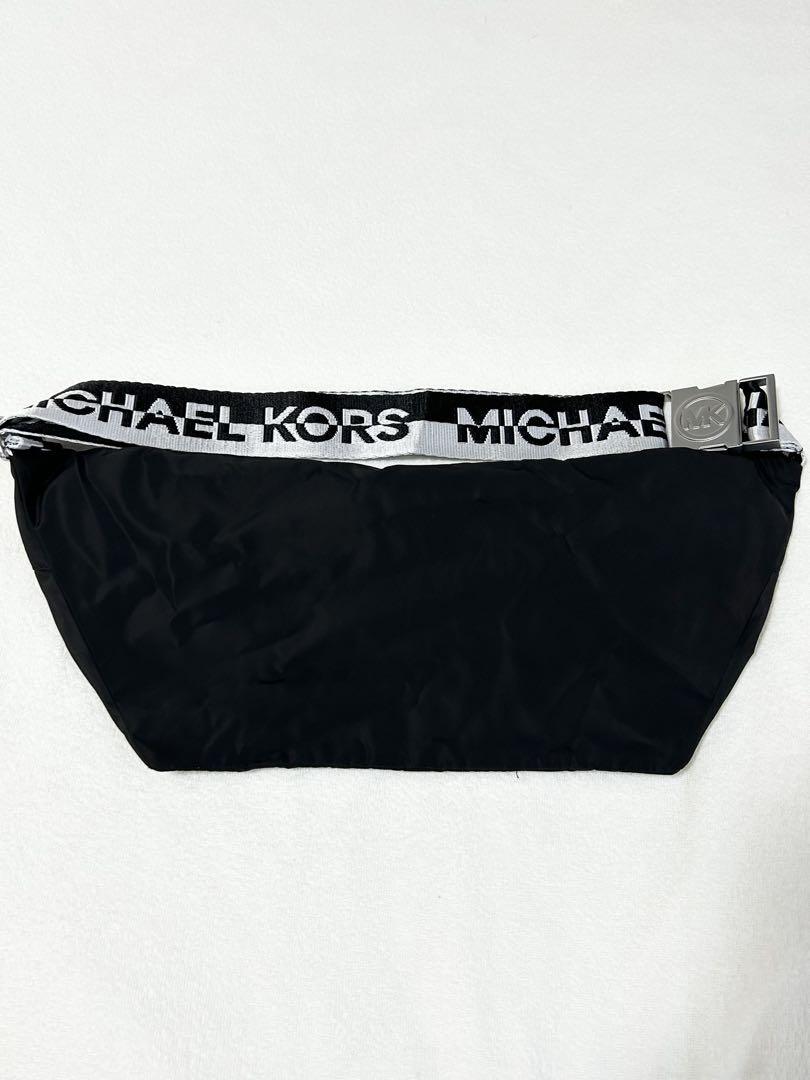 新品 MICHAEL KORS ロゴテープペニーバッグ マイケルコース