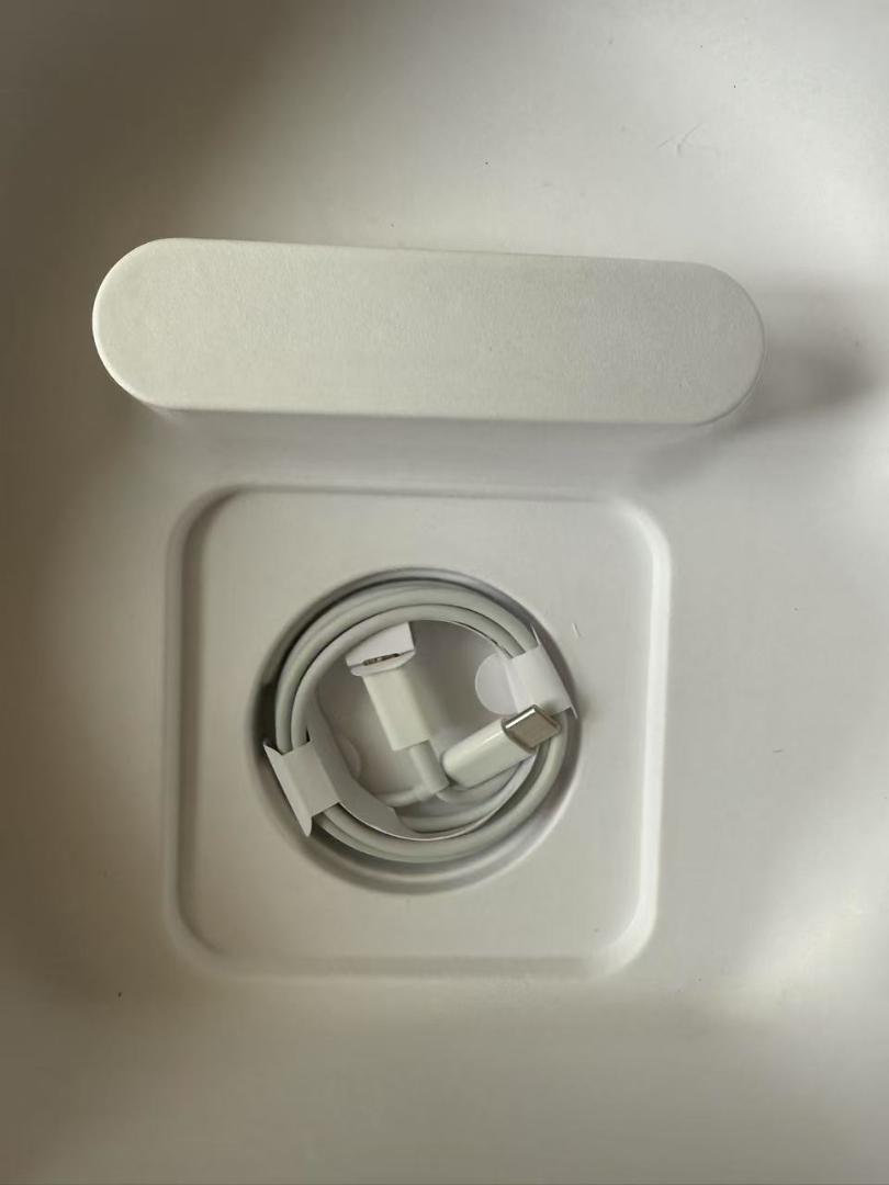 AirPods Max USB-C充電 ミッドナイト