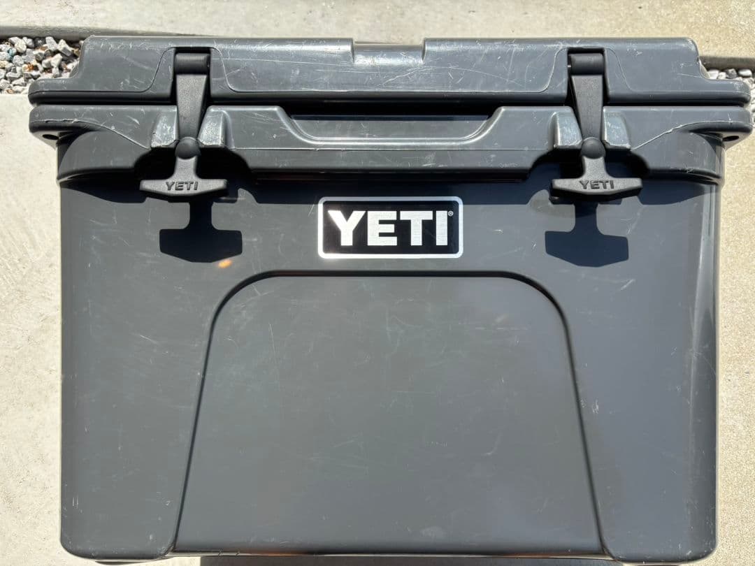 YETI クーラーボックス