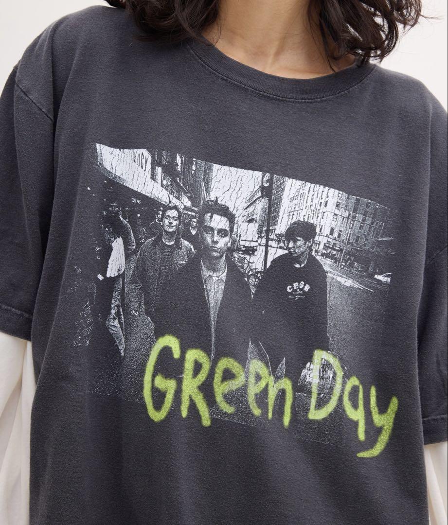 トップス Ameri GREEN DAY /BLACK TEE GREEN DAY / BLACK TEE（Tシャツ/カットソー）｜Ameri（アメリ