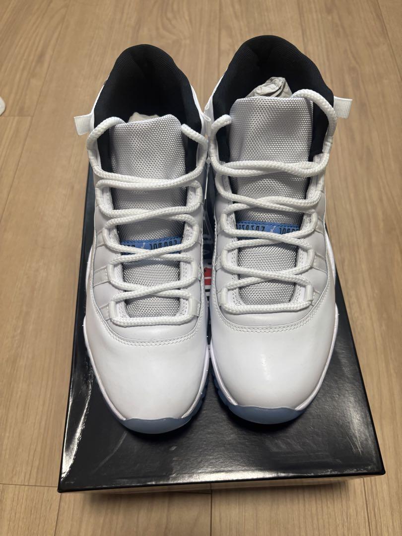 AIR JORDAN 11 RETRO ホワイト/レジェンドブルー