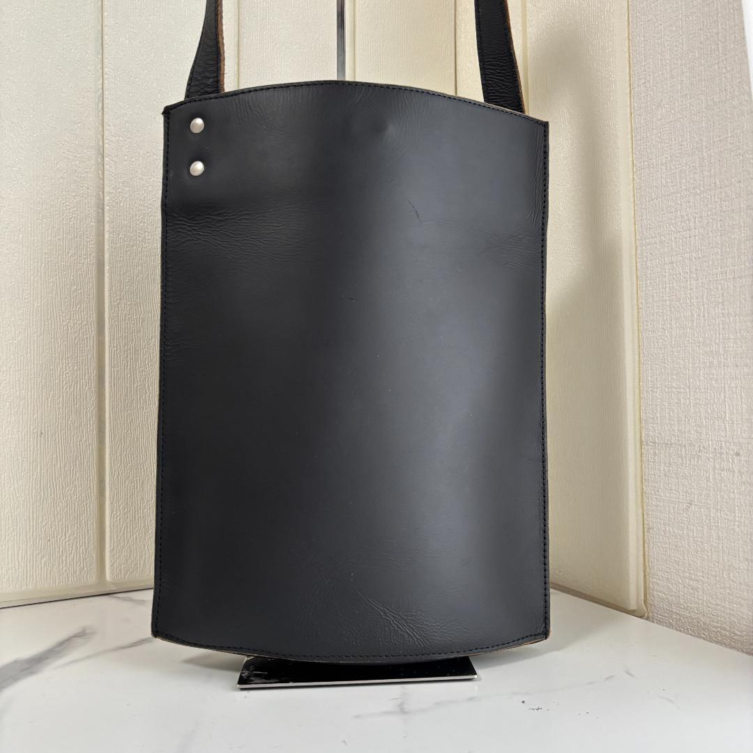 美品】Y's ワイズ ヨウジヤマモト 本革 トートバッグ 黒 高級 バッグ 美品】Y's ワイズ ヨウジヤマモト 本革 トートバッグ 黒 高級 バッグ