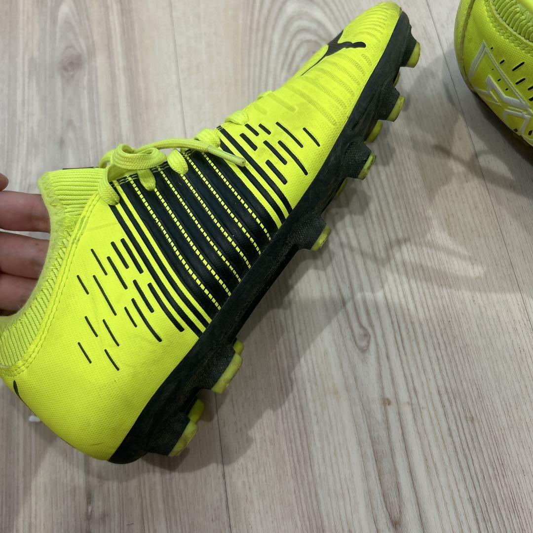 Puma サッカーシューズ イエロー ストライプ