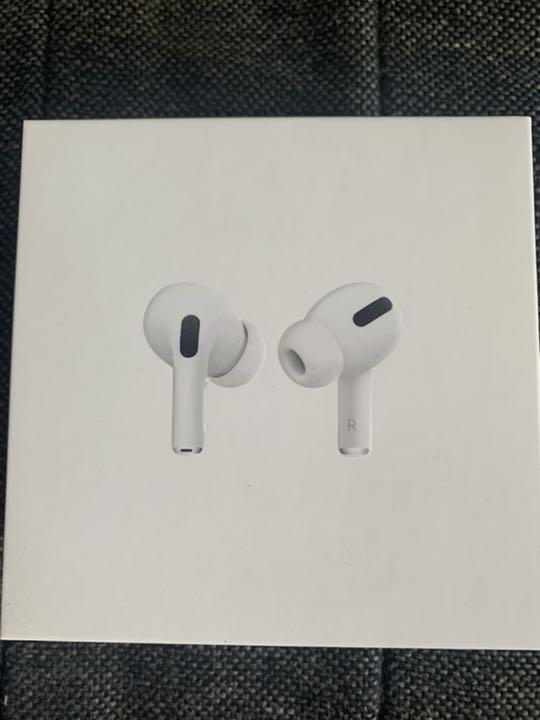ホワイト系当社のairpods pro本体と右耳のみ(左耳だけありません) ヘッドフォン 家電・スマホ・カメラホワイト系¥9,900-www.unitingforpeace.com ホワイト系当社のairpods pro本体と右耳のみ(左耳だけありません) ヘッドフォン 家電・スマホ・カメラホワイト系¥9,900-www.unitingforpeace.com