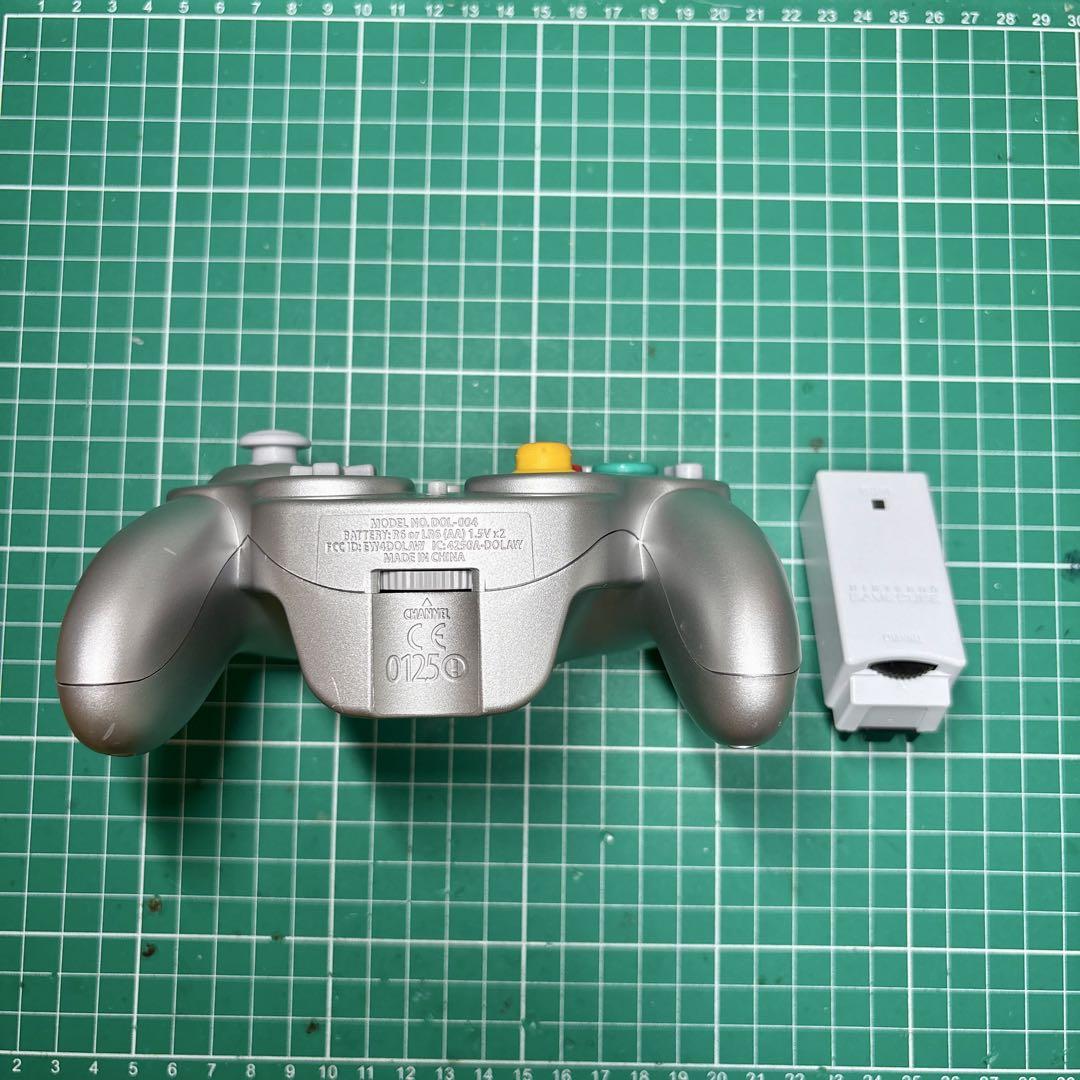 ゲームキューブ　ウェーブバード　ワイヤレスコントローラー
