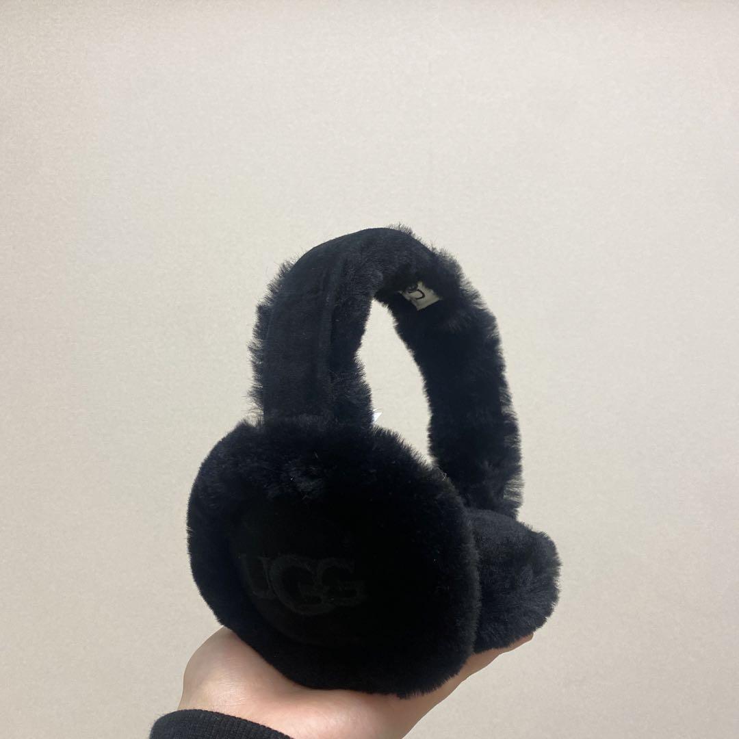 UGG ブラックファー イヤーマフ