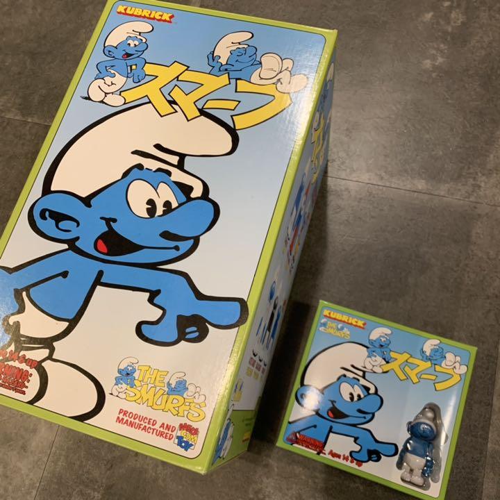 最大の割引 スマーフ 100%セット + 400% キューブリック ゲームキャラクター