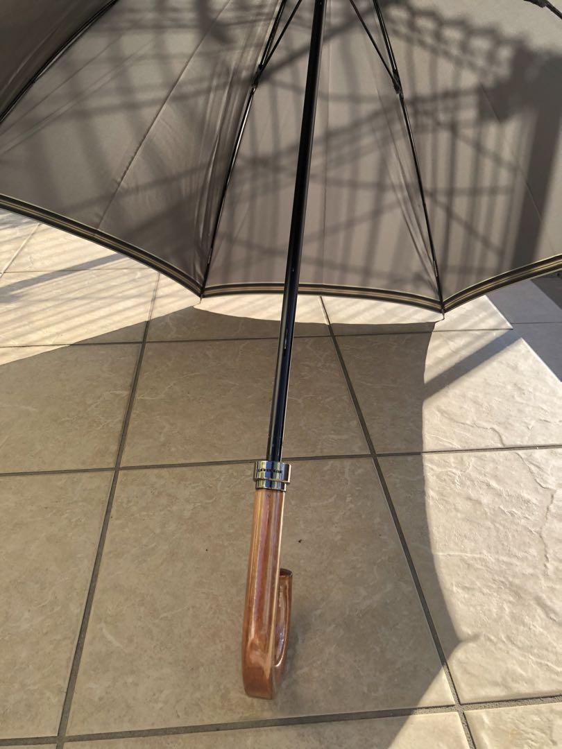 【美品】Burberry メンズ長傘 グレー