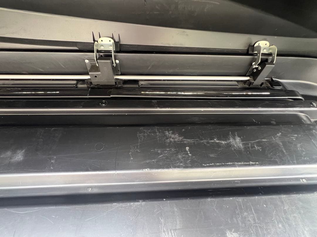 ルーフボックス