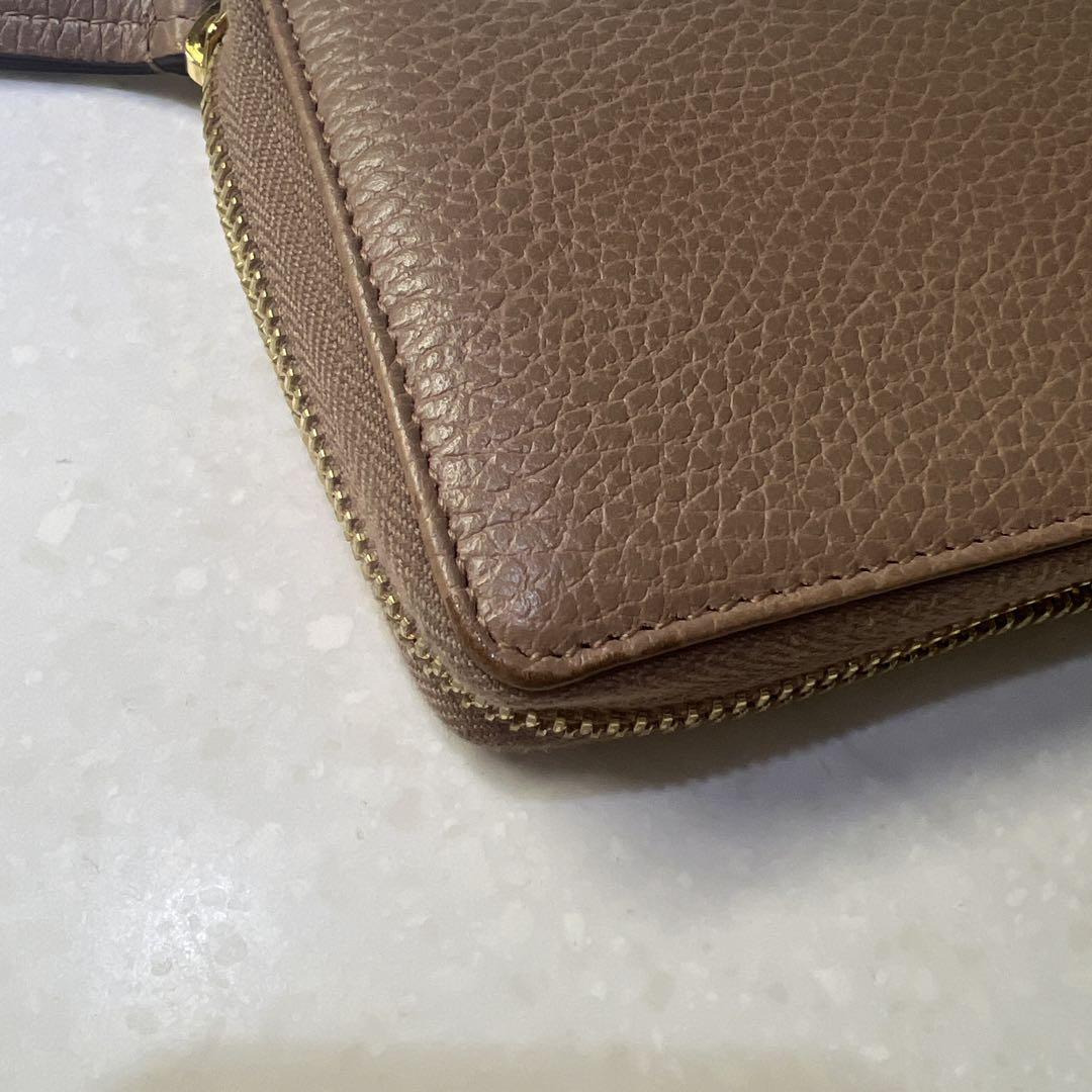 GUCCI ジップアラウンドウォレット