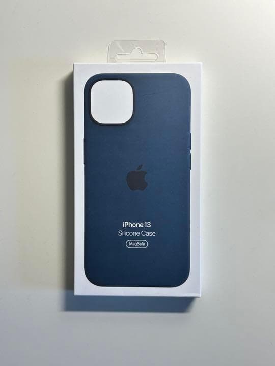 【新品・箱なし】純正 iPhone 13 シリコンケース・アビスブルー③