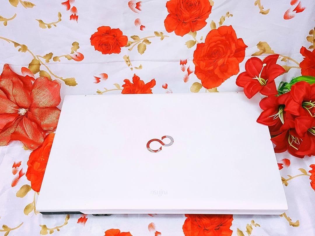 極上品/新品高速SSD256GB/DVD焼きソフト/最新Win11/テンキー/ 極上品/新品高速SSD256GB/DVD焼きソフト/最新Win11/テンキー/