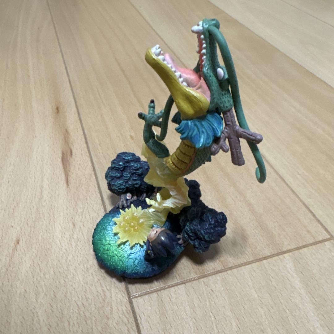 2点セット 孫悟空＆神龍 角折れあり ブルマ＆戦闘機