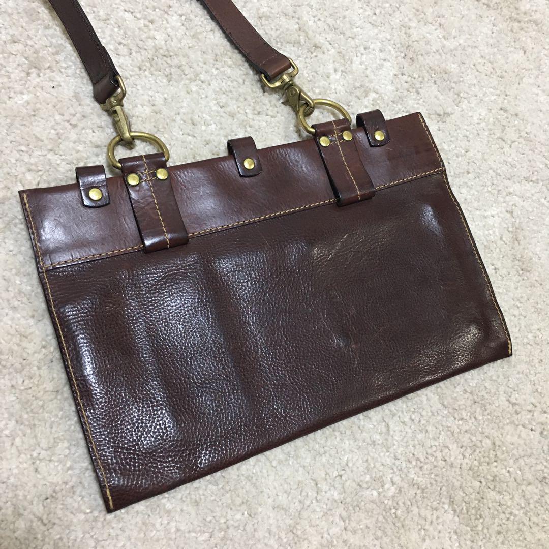 【 genten 】サコッシュ ショルダーバッグ 薄型　稀少品