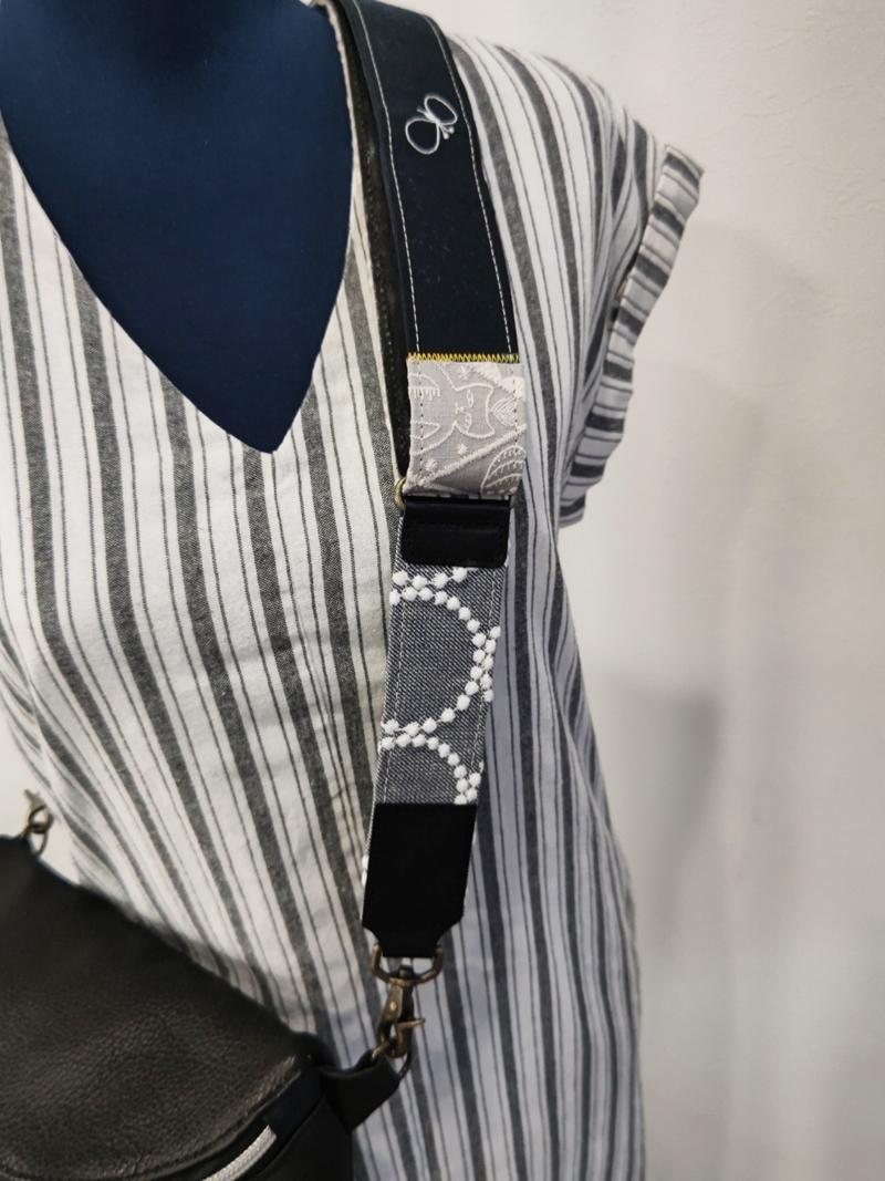 はこ】様ミナペルホネン/カケラパッチ革ショルダー40mm/本革