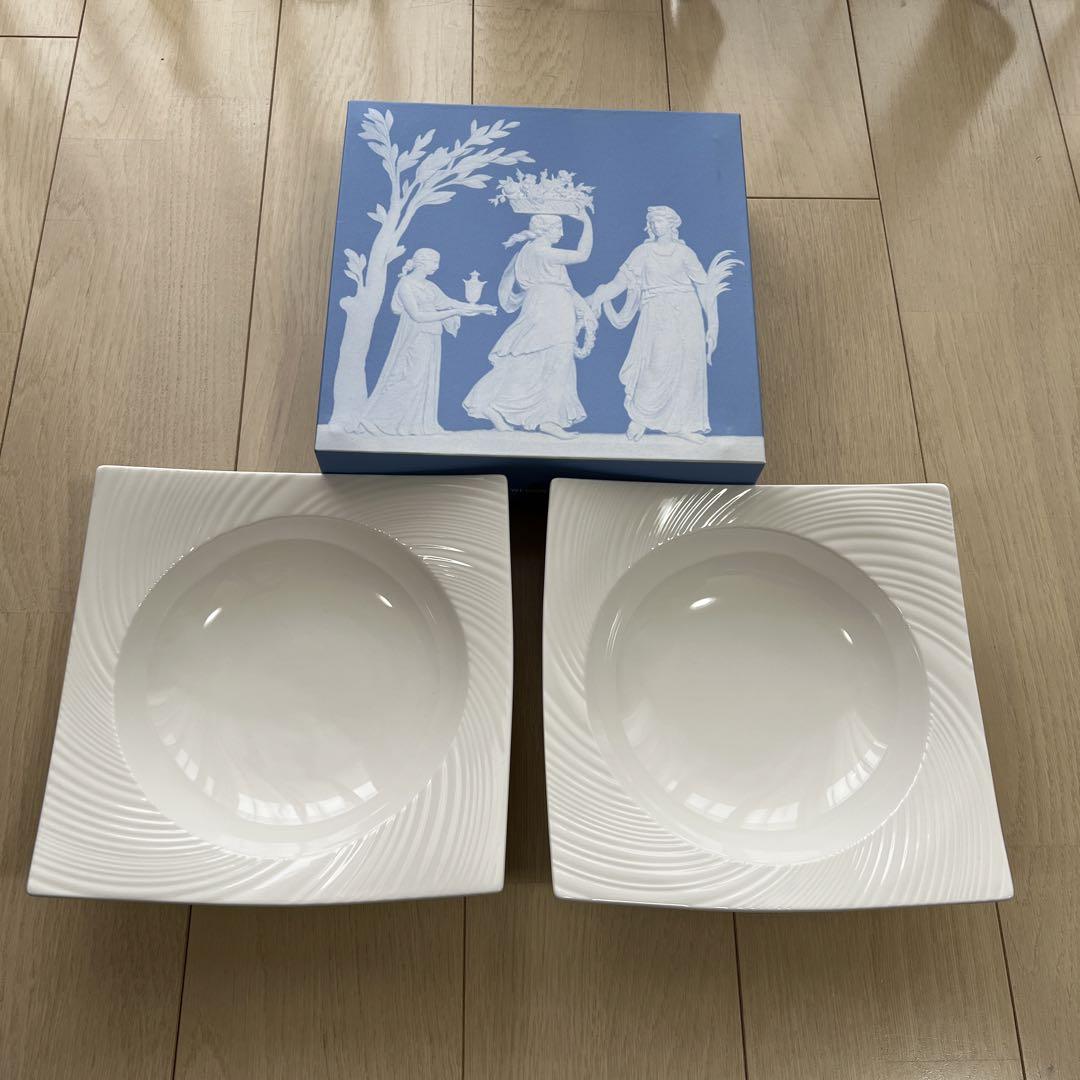 未使用WEDGEWOOD  ETHEREAL 101  箱入り2枚セット