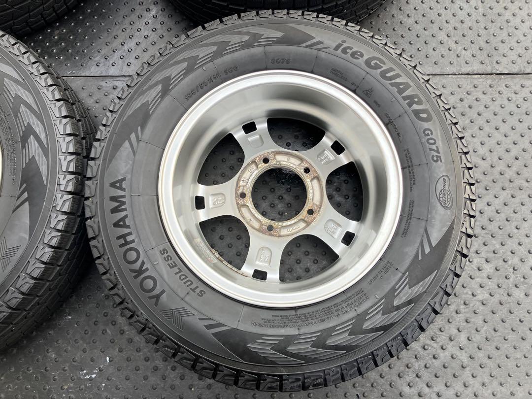 ジムニーシエラ jb74 スッドレスタイヤ　ホイール　195/80R15 ①