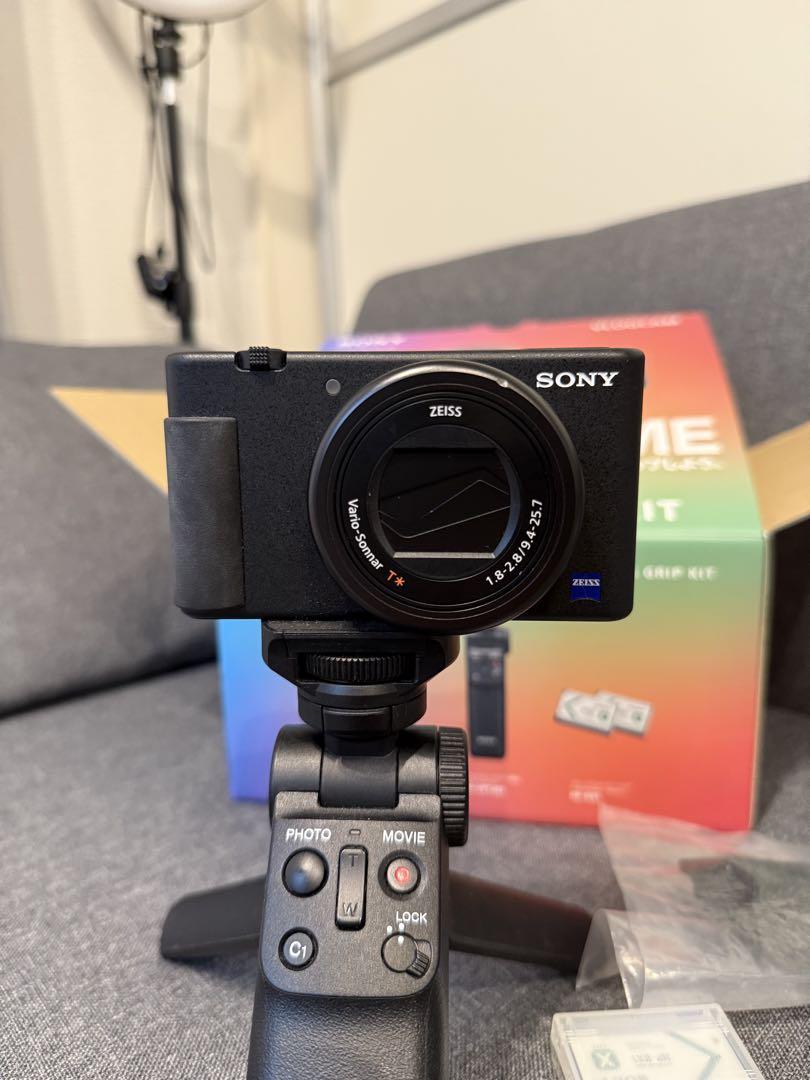 SONY VLOGCAM ZV-1