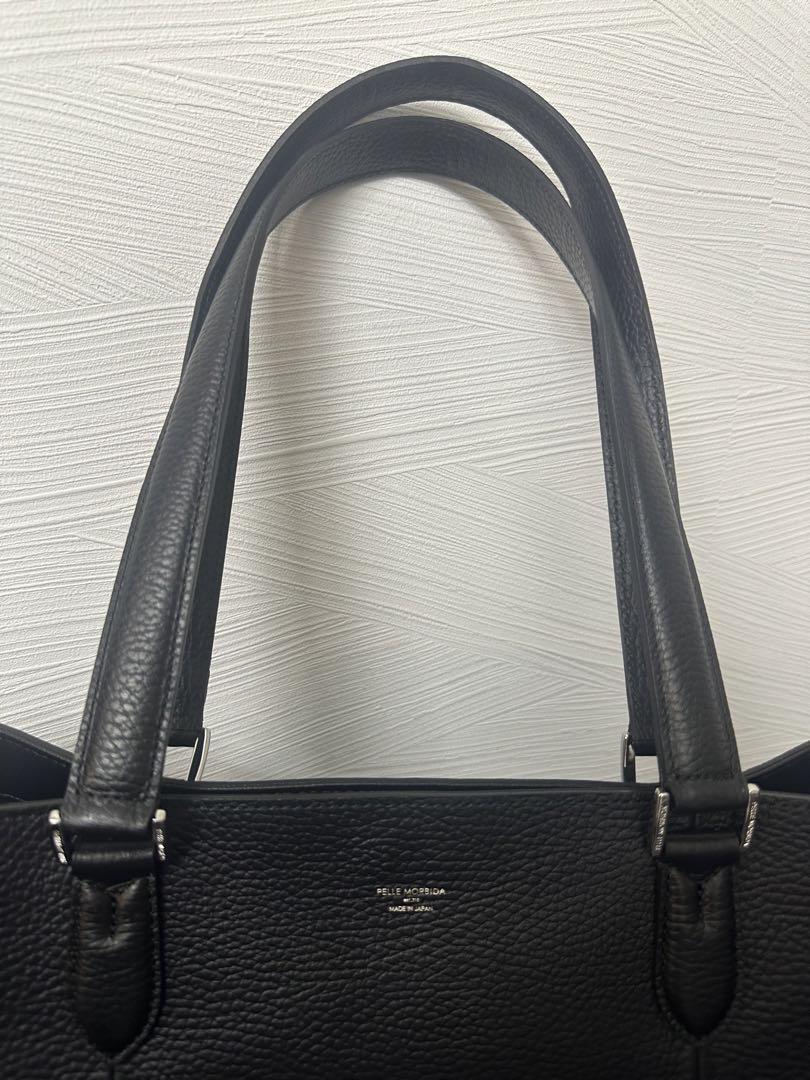 ブラックレザートートバッグ