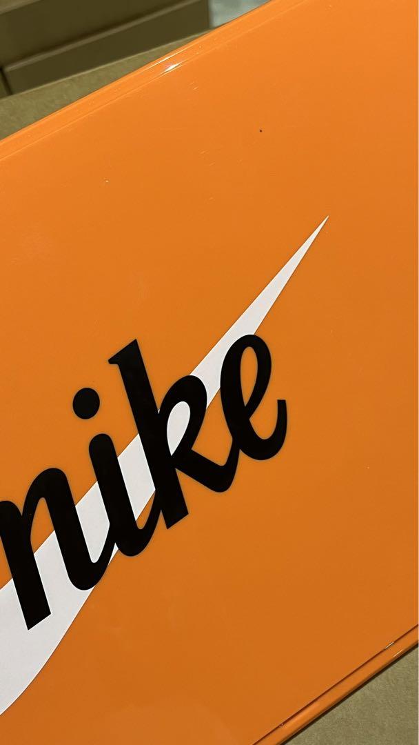 海外限定 NIKE シューズボックス　数量限定販売