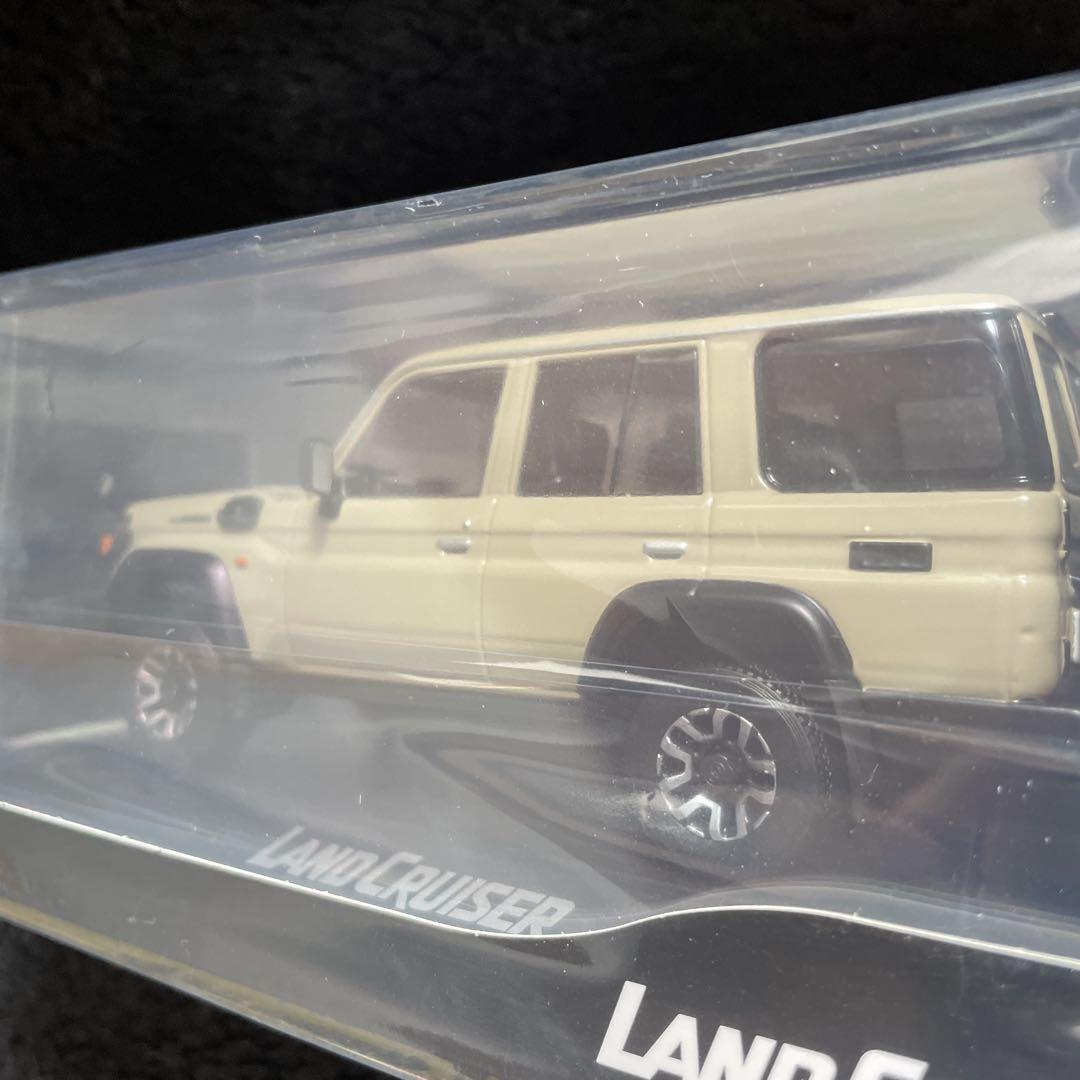 新品未開封★ 丸目 ランドクルーザー 70 ベージュ ミニカー トヨタ 非売品
