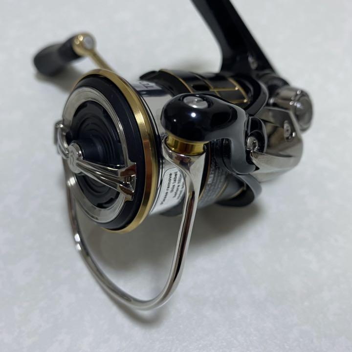 ダイワ LT2500SS-CXH超美品 GwpU3-m31312573415 バリスティック 好評最安値