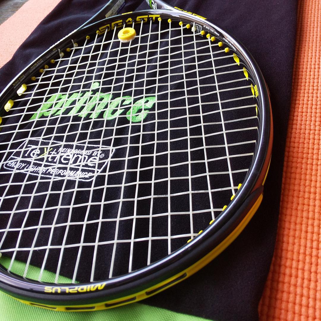 爆買い人気 プリンス テニスラケット ガットなし2本 レベル98 低価再入荷