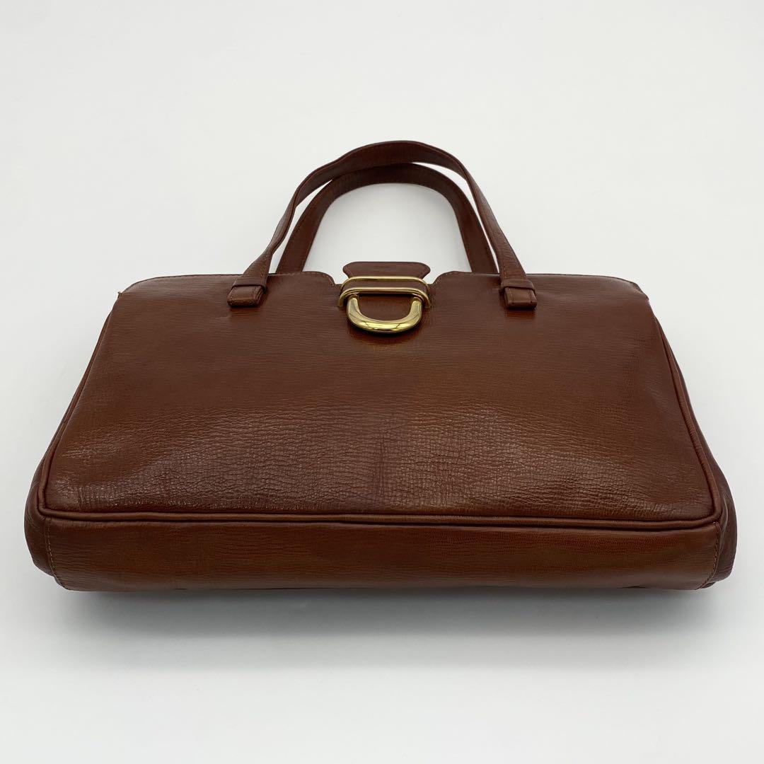 FENDI ハンドバッグ FF柄 ロゴ型押し ゴールド金具 がま口