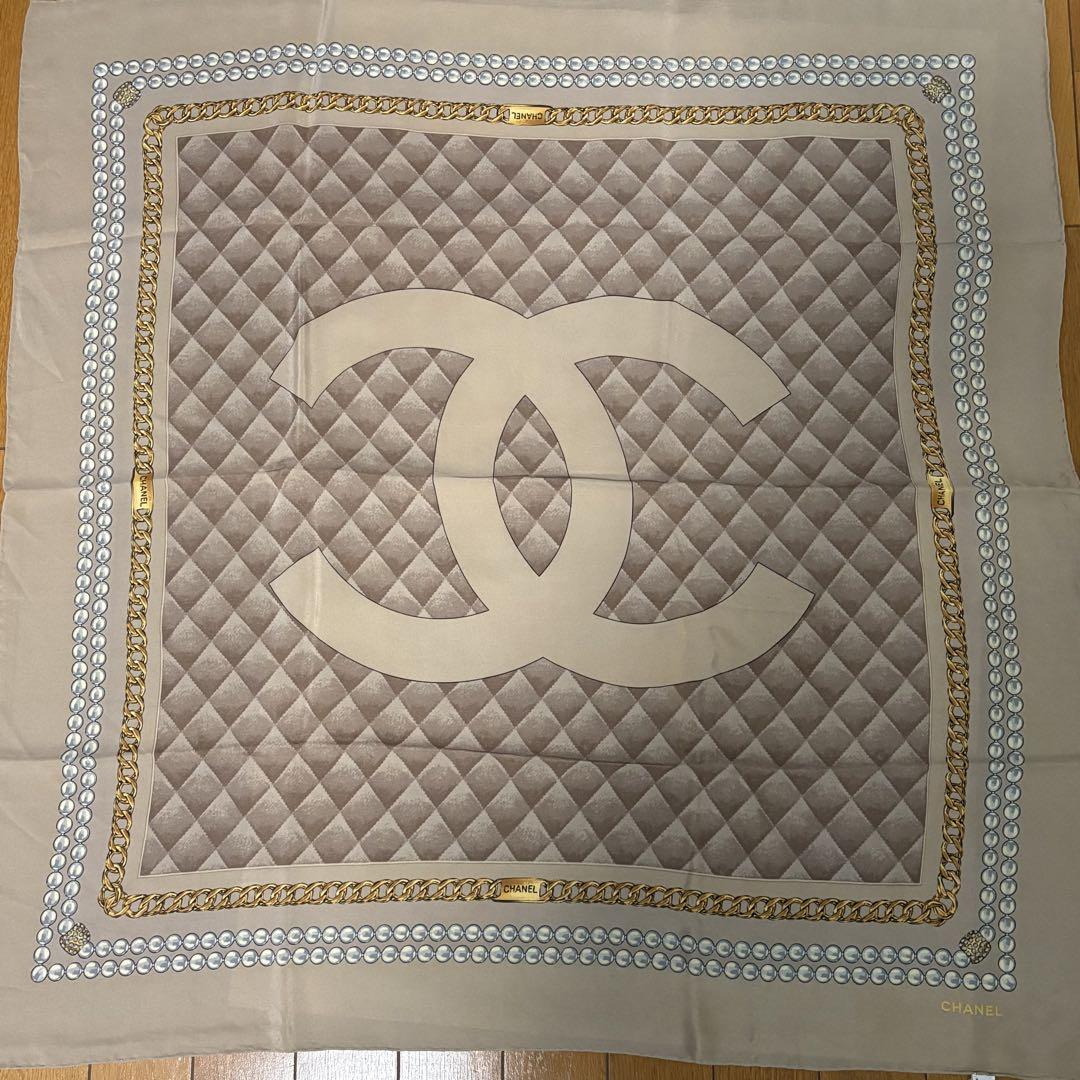CHANEL シャネル シルクスカーフ ベージュ