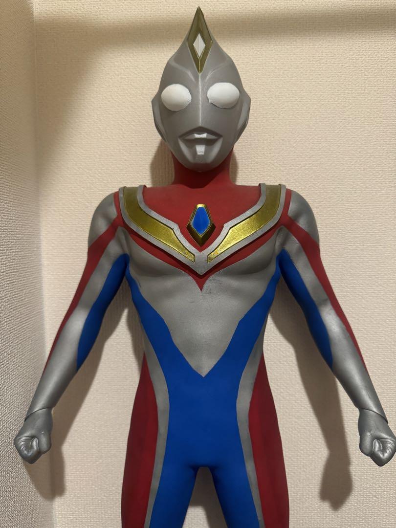 ウルトラマンダイナ BIGサイズフィギュア 画像1
