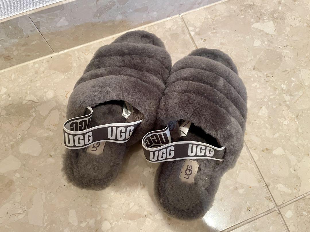 【UGG】ファーサンダル フラッフイヤースライド グレー