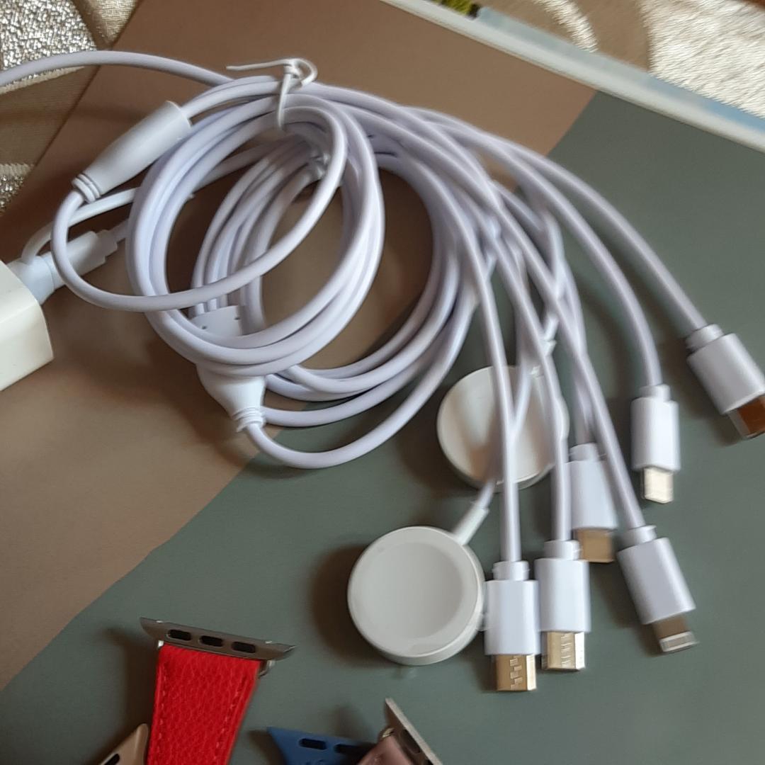 まとめ2台 SE・44mm・GPS アップルウォッチ Apple Watch まとめ2台 SE・44mm・GPS アップルウォッチ Apple Watch