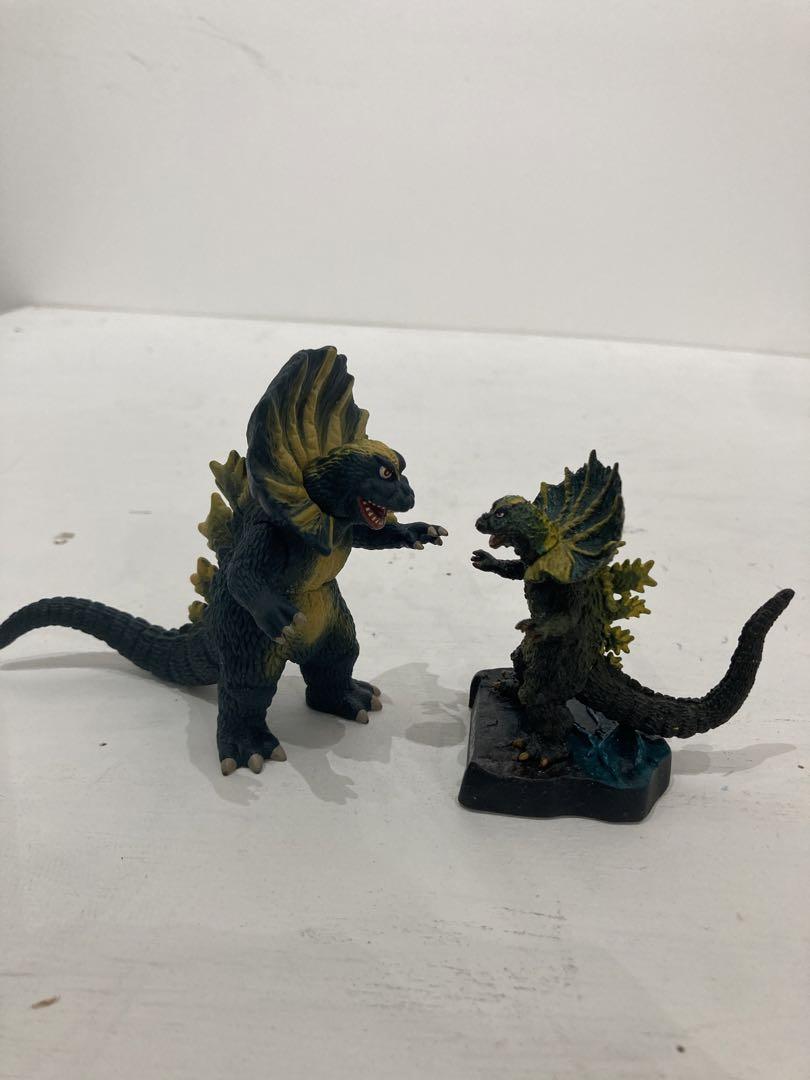 ジラース　ソフビ　フィギュアセット