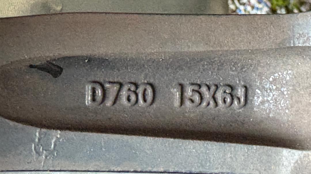 ♪FIAT500 スタッドレスタイヤ ホイールセット 185/55R15 ♪