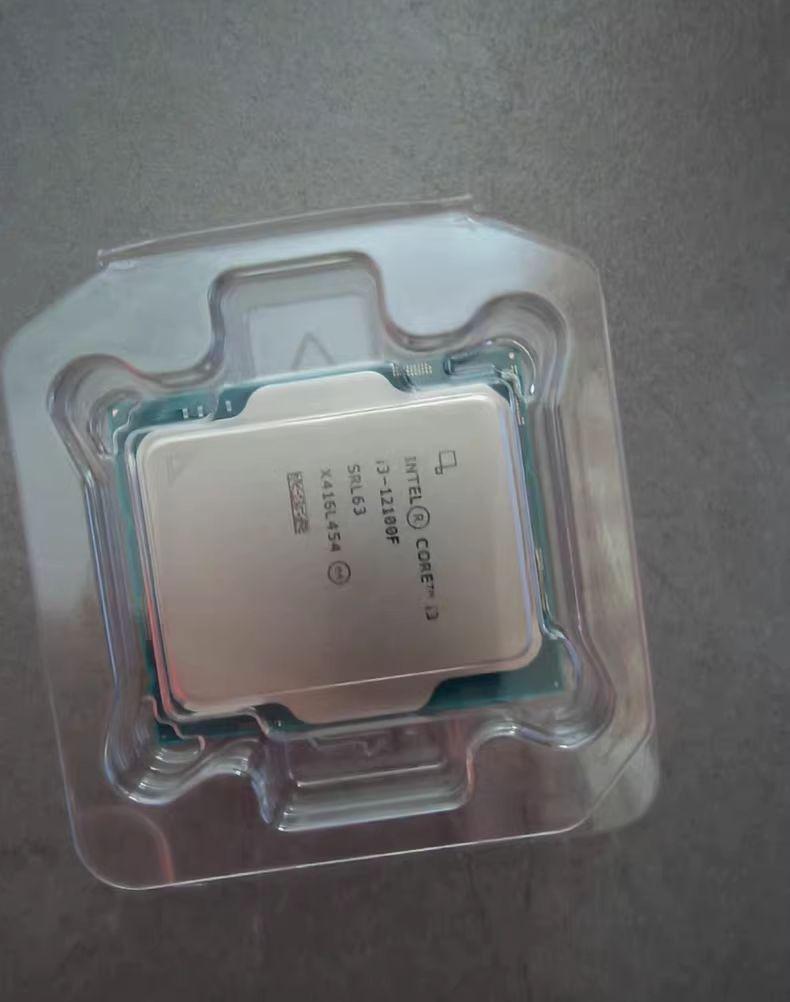 CPU core i3-12100F 4 8 3.3GHz