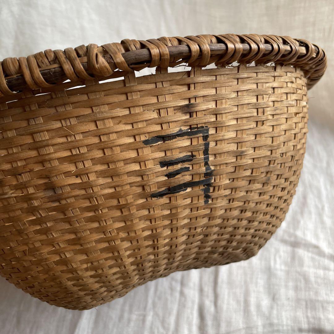郵送買取 新品5台以上送料無料キャンペーン中！！  またたびかご 収穫かご メルカリ - 古道具 民藝 小物入れ