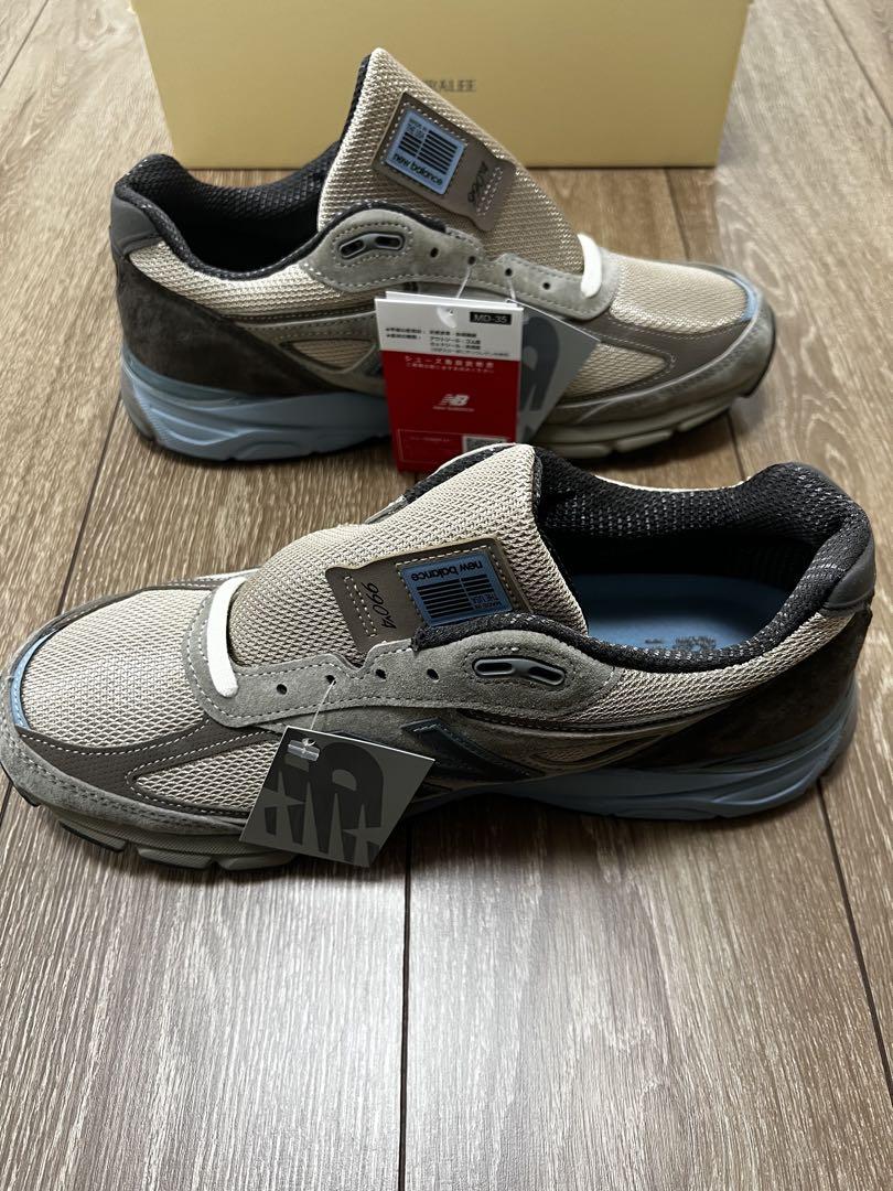 AURALEE × New Balance 990V4 