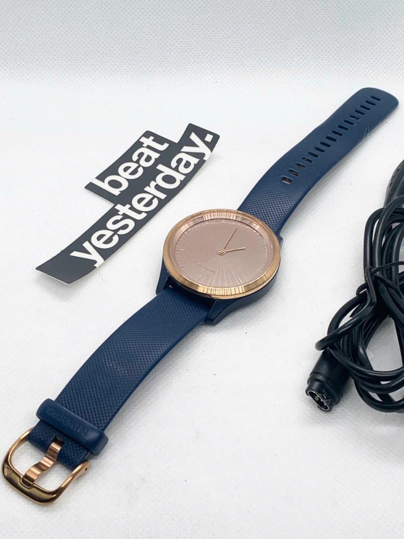 【美品】Garmin ガミン Vivomove 3S Blue (4843) 【美品】Garmin ガミン Vivomove 3S Blue (4843)