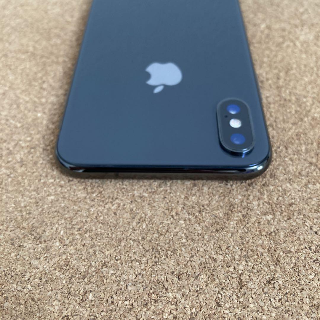2227【早い者勝ち】美品☆電池新品☆iPhoneX 64GB ソフトバンク