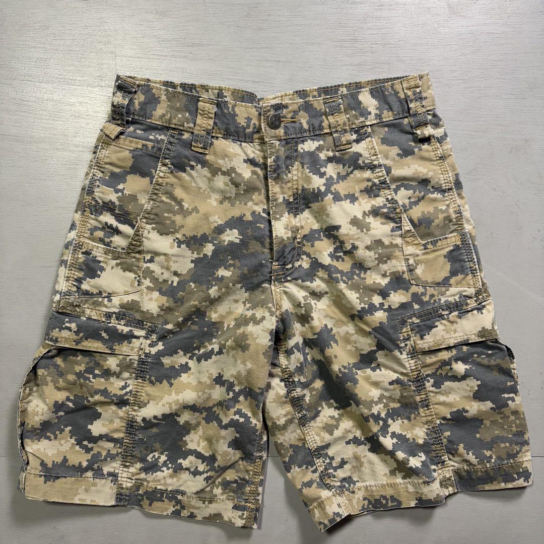 希少✨　carhartt ハーフカーゴパンツ　デジカモ　ストリート　30サイズ