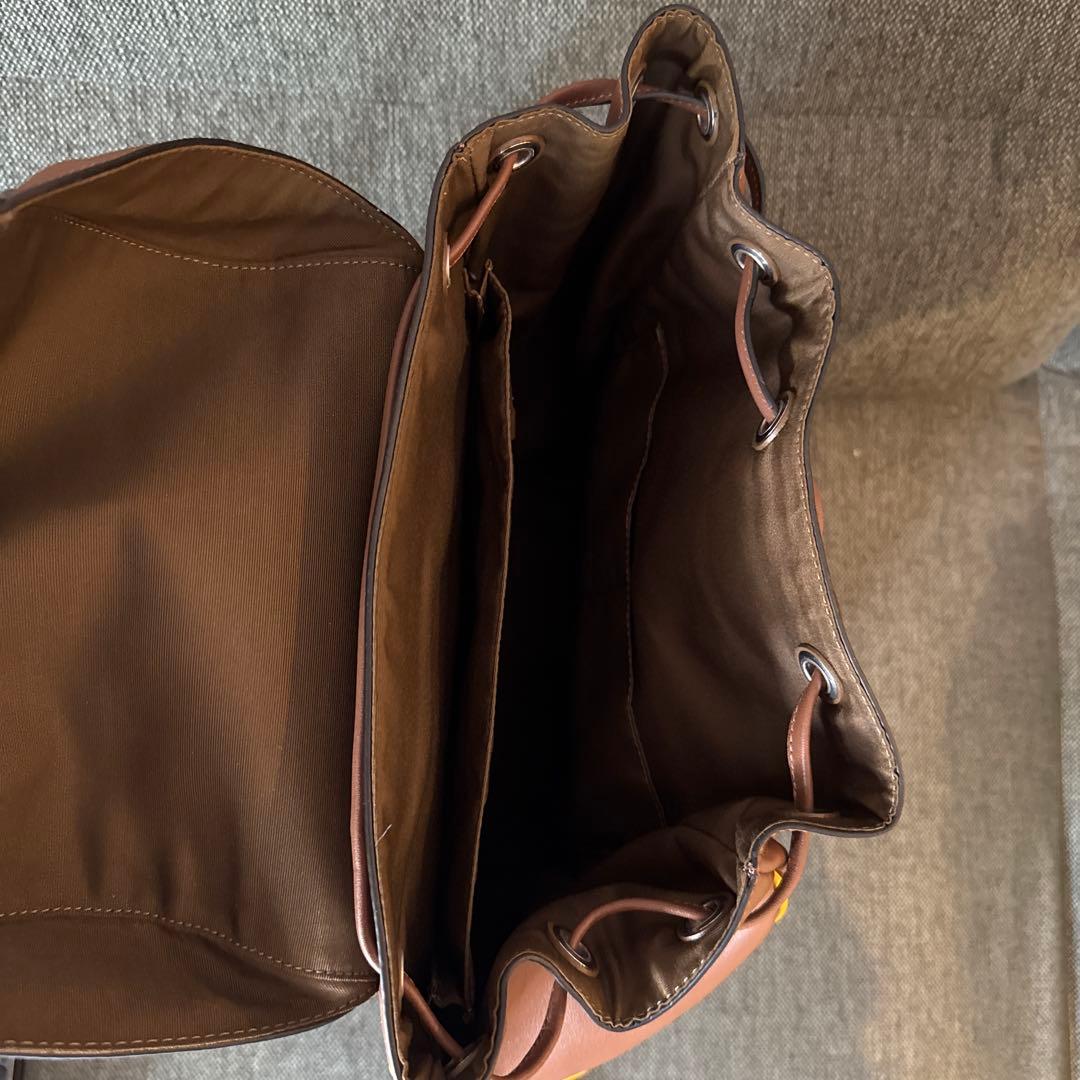 バックパック ブラウン