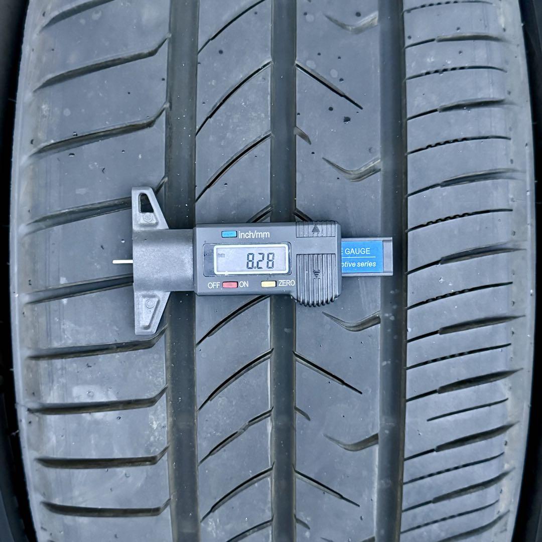【ほぼ新品】2025年製 235/50R18 トーヨータイヤ 【4本セット】