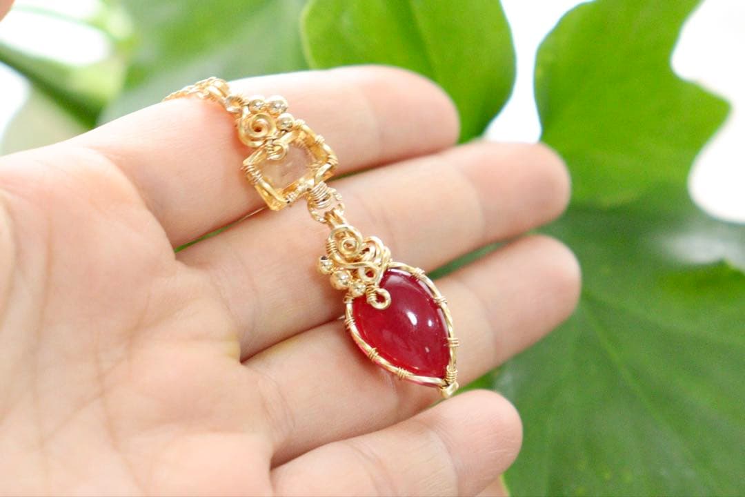 アンダラクリスタルとシトリンのワイヤージュエリーネックレス✧レッド ペンダント アンダラクリスタルとシトリンのワイヤージュエリーネックレス✧レッド ペンダント