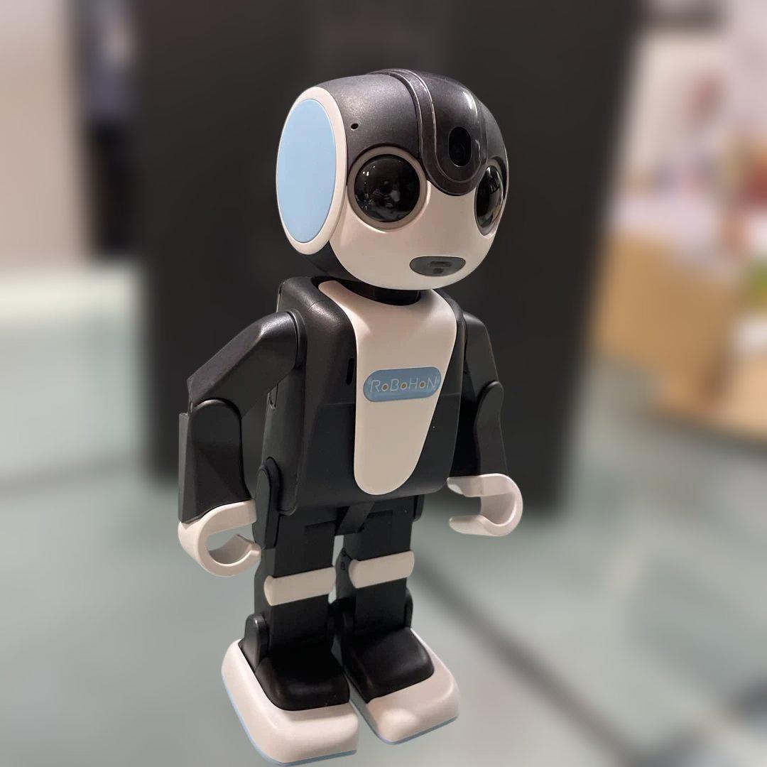 ロボホン★SHARP RoBoHoN★SR-03M-T★ ベネフィットジャパン モバイル型ロボット『RoBoHoN（ロボホン）』の弟モデルを商品化