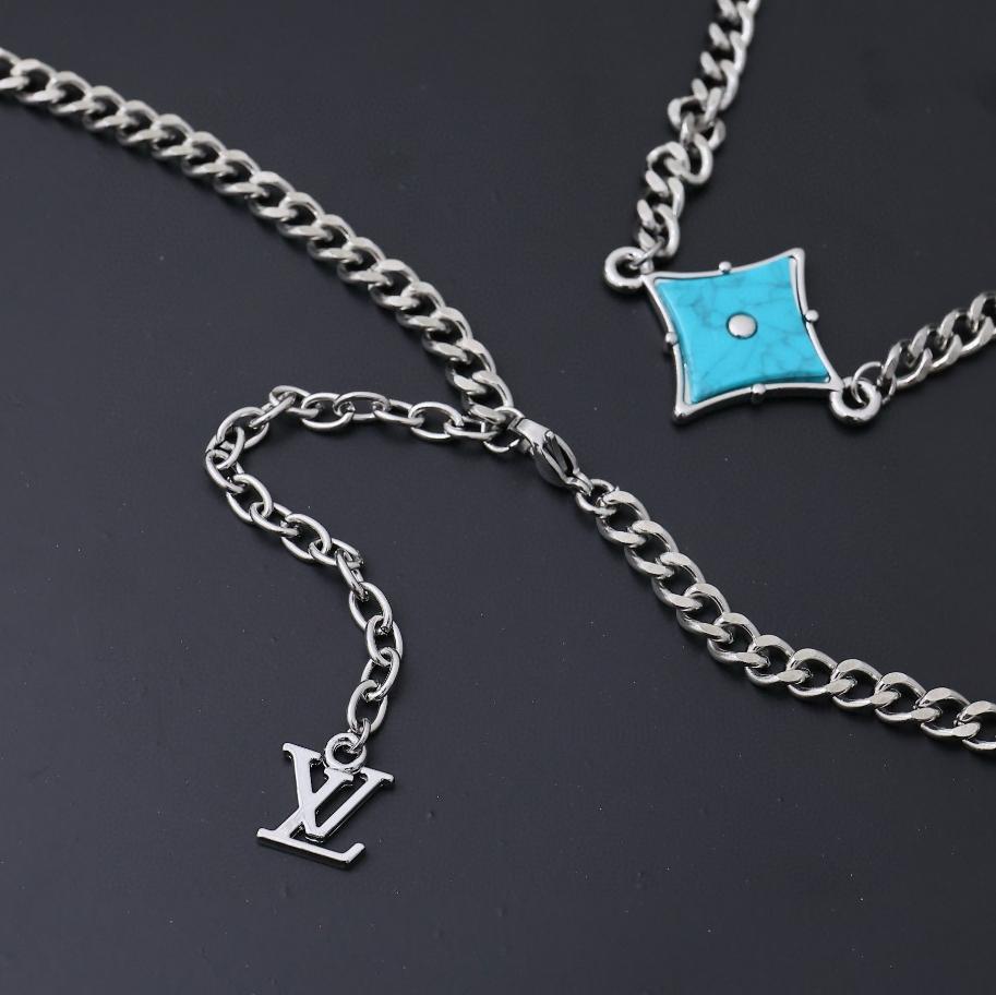 Louis Vuitton シルバー チェーンネックレス