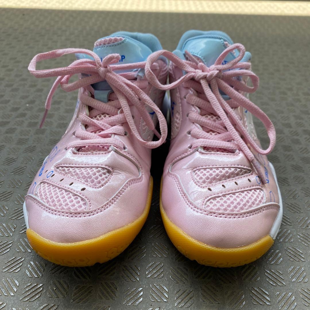 ピンク バドミントンシューズ 室内用23cm ヨネックス バドミントン