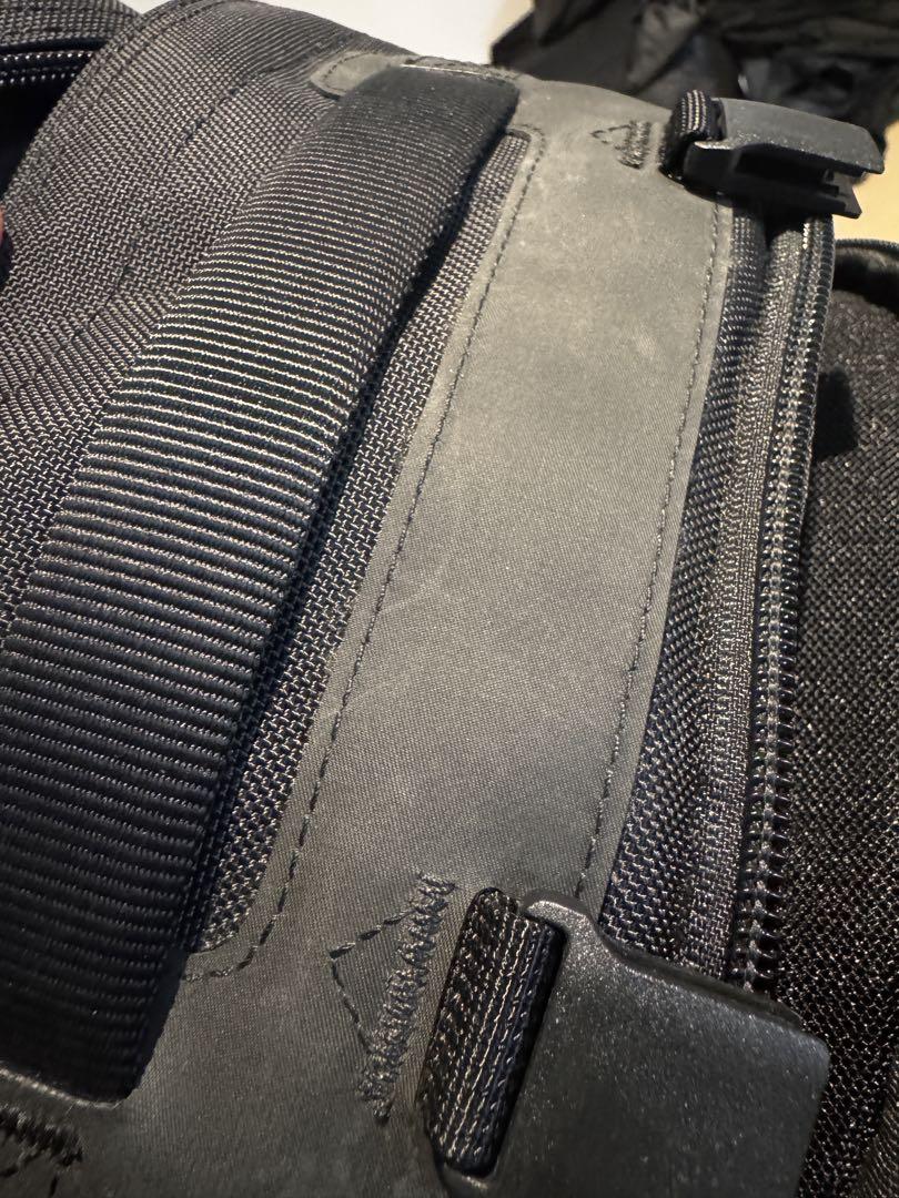 バッグ monolith BACKPACK PRO S