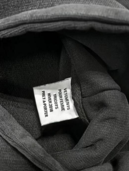 VETEMENTS 17AW スカル パーカー Mサイズ - メルカリ